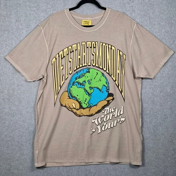 Diet Starts Monday Mens XL T-Shirt The World Is Yours Earth Graphic Short Sleeve - Picture 2 of 6
